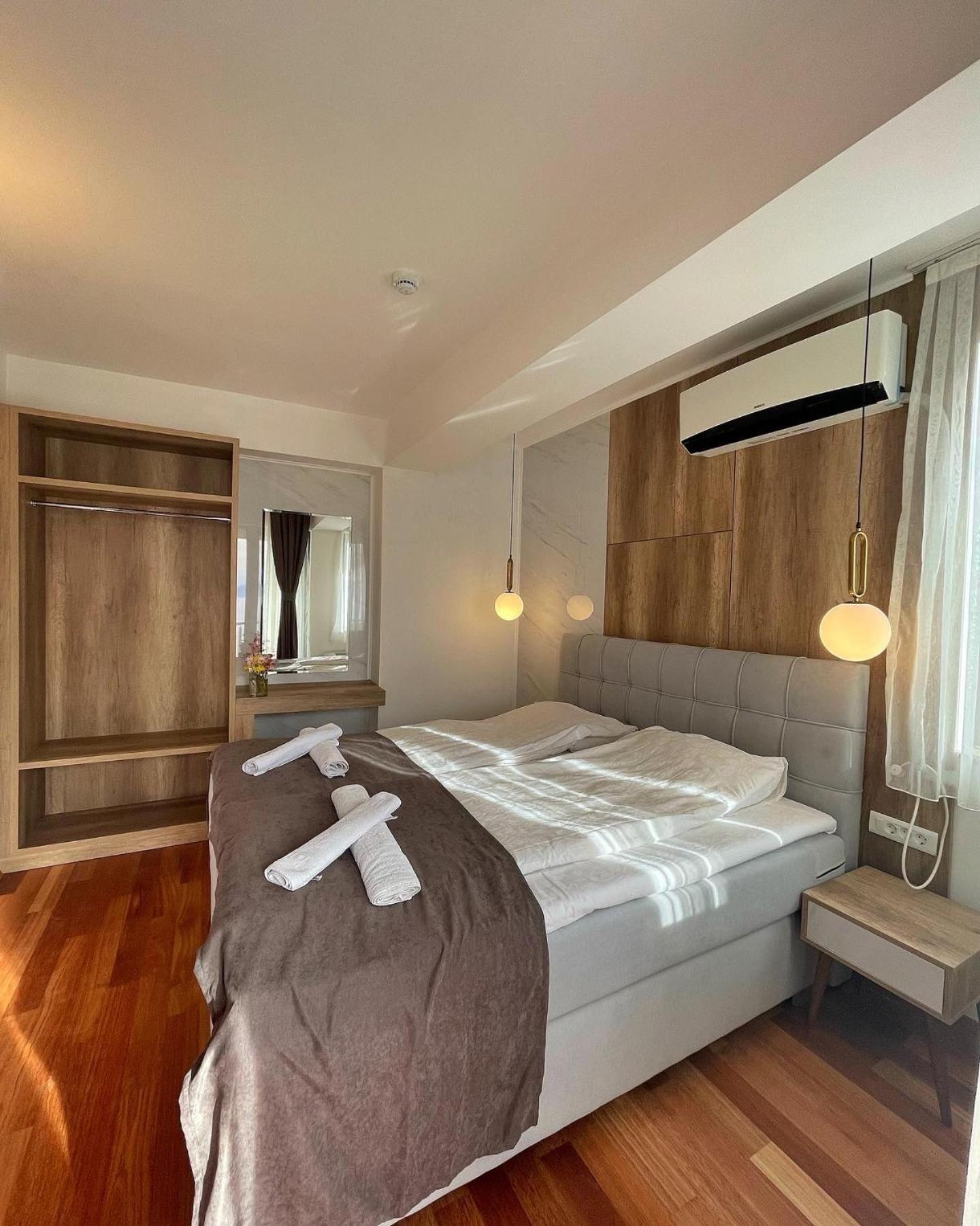 Villa Nika Pestani Luaran gambar